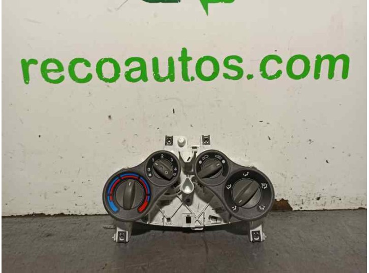Recambio de mando calefaccion / aire acondicionado para fiat panda (169) 1.2 8v classic referencia OEM IAM 5H0140100  