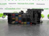 Recambio de caja reles / fusibles para volvo s80 berlina 2.4 cat referencia OEM IAM 8678449 
