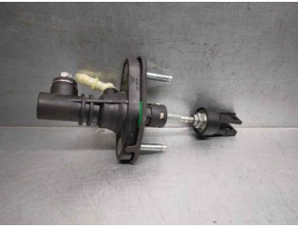 Recambio de bomba embrague para toyota auris 1.2 16v turbo cat referencia OEM IAM 4720109710  