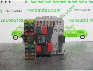 Recambio de caja reles / fusibles para lancia ypsilon (101) 1.2 16v cat referencia OEM IAM 51724649  