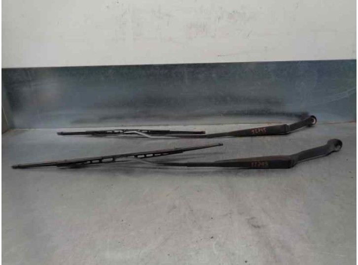 Recambio de brazo limpia delantero derecho para mazda mx-3 (ec) 1.6 16v cat referencia OEM IAM 