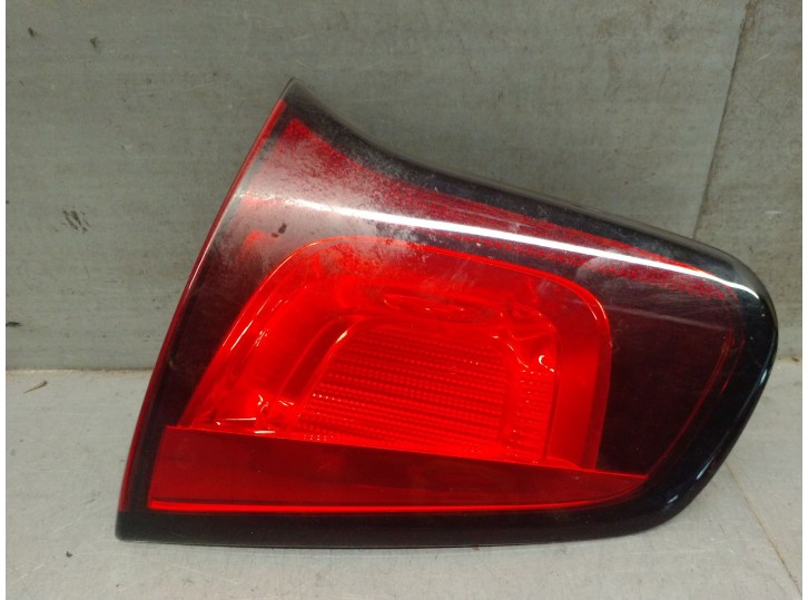 Replacement left rear light for Citroën C3 II (SC_) 1.4 VTi 95 OEM IAM reference 9685225480 