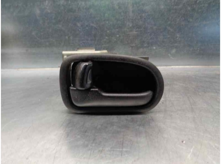 Recambio de maneta interior delantera izquierda para mazda mx-3 (ec) 1.6 16v cat referencia OEM IAM EA0159330E 