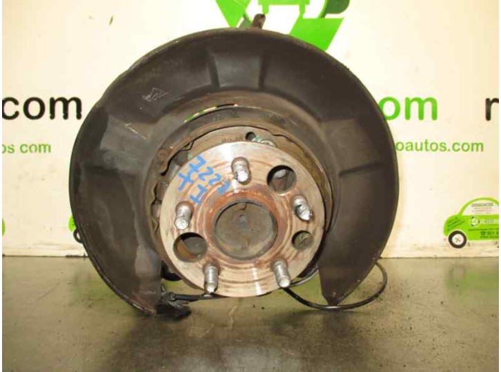 Recambio de mangueta trasera izquierda para toyota avensis monovolumen (t22) 2.0 turbodiesel cat referencia OEM IAM 9010515001 9