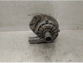 Recambio de bomba agua para renault captur ii referencia OEM IAM 039202450R 210111061R BOSCH
