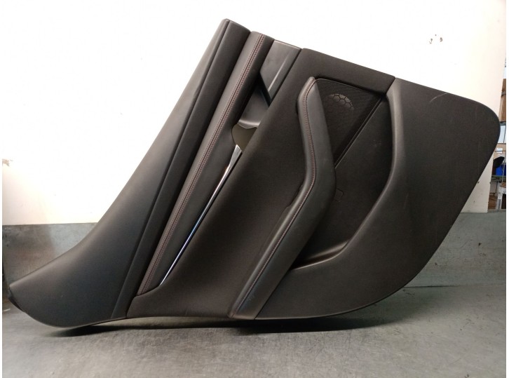 Recambio de guarnecido puerta trasera izquierda para mazda 3 hatchback (bp) 2.0 skyactiv-g m hybrid referencia OEM IAM BCJH6856Z