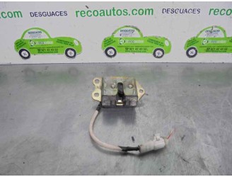 Recambio de cerradura maletero / porton para toyota avensis monovolumen (t22) 2.0 turbodiesel cat referencia OEM IAM   5 PUERTAS