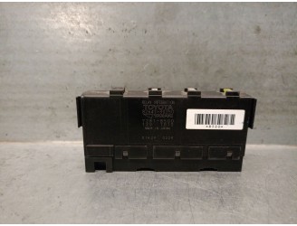 Recambio de caja reles / fusibles para lexus gs (_s19_) 450h (grs191_, gws191_) referencia OEM IAM 8264130250  72818500