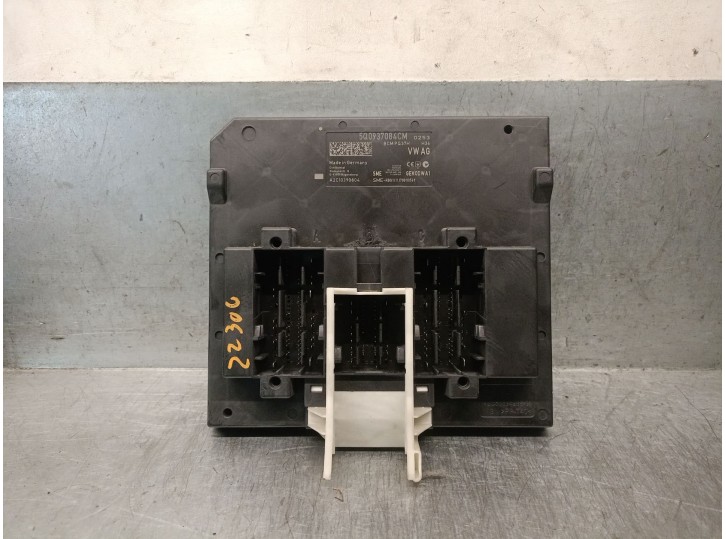 Recambio de modulo confort para seat leon st (5f8) 1.4 tgi referencia OEM IAM 5Q0937084CM 5Q0937084CM 