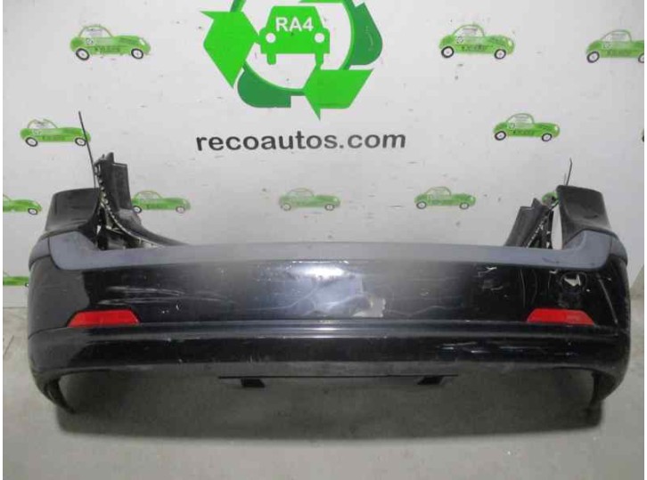 Recambio de paragolpes trasero para saab 9-3 sport hatch 1.8 cat referencia OEM IAM NEGRO 5 PUERTAS