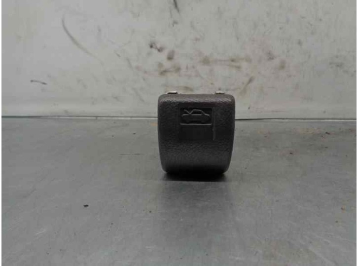 Recambio de cerradura capot para mitsubishi l 200 (k6/7) 2.5 td cat referencia OEM IAM 