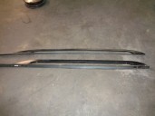 Recambio de portaequipajes para cadillac srx v6 elegance referencia OEM IAM 15251356 15251357 