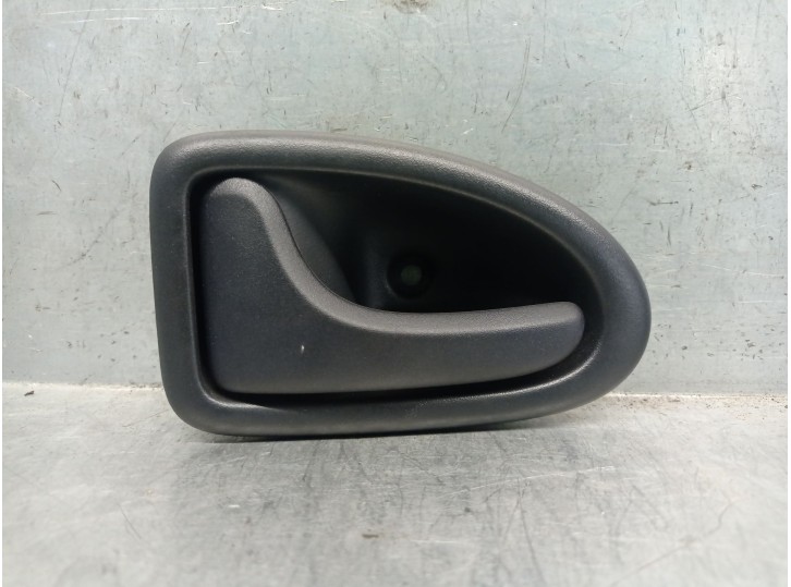 Recambio de maneta interior trasera izquierda para renault clio ii (bb_, cb_) 1.2 (bb0a, bb0f, bb10, bb1k, bb28, bb2d, bb2h, cb0