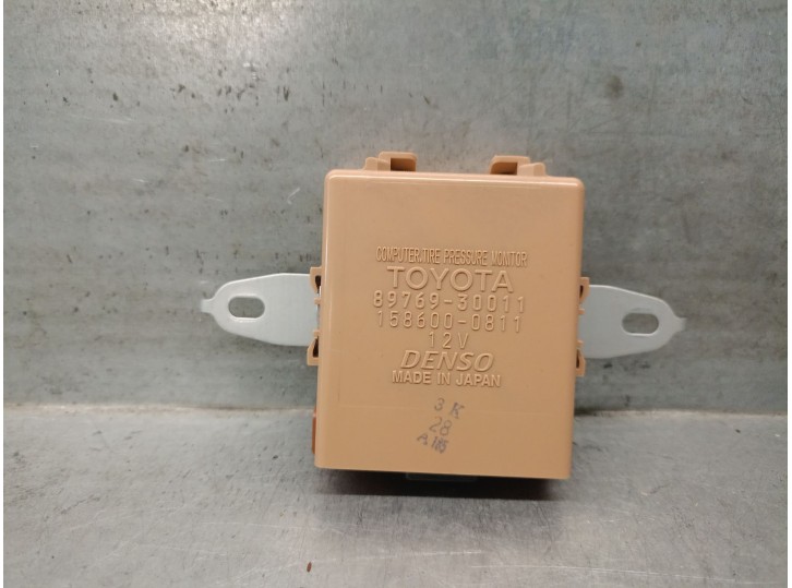 Recambio de modulo electronico para lexus gs (_s19_) 450h (grs191_, gws191_) referencia OEM IAM 8976930011  1586000811 DENSO