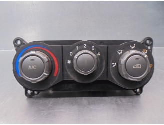 Recambio de mando calefaccion / aire acondicionado para hyundai matrix (fc) 1.6 cat referencia OEM IAM 9725017XXX  