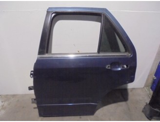 Recambio de puerta trasera izquierda para cadillac srx v6 elegance referencia OEM IAM 4067308 AZUL VERDOSO 5 PUERTAS