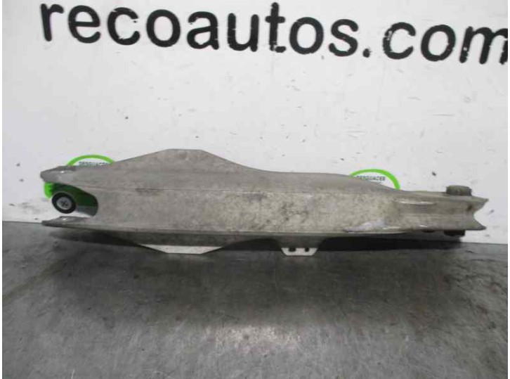 Recambio de brazo suspension inferior trasero derecho para saab 9-3 sport hatch 1.8 cat referencia OEM IAM 