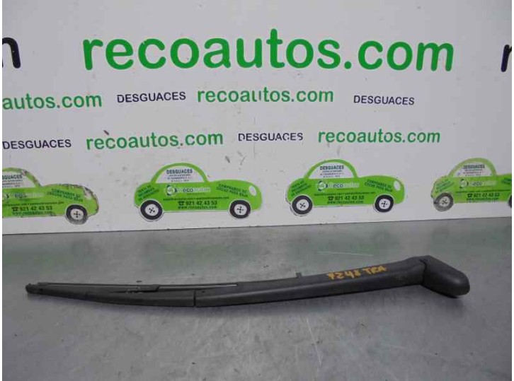 Recambio de brazo limpia trasero para lancia lancia y 1.1 cat referencia OEM IAM 