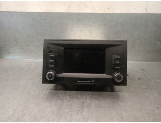 Recambio de sistema audio / radio cd para seat leon st (5f8) 1.4 tgi referencia OEM IAM 5F0035871D 5F0035871D 