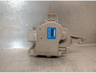 Recambio de motor apertura trampillas climatizador para kia ceed tourer (cd) 1.0 t-gdi referencia OEM IAM EA1F0EDFAA02 97154F200