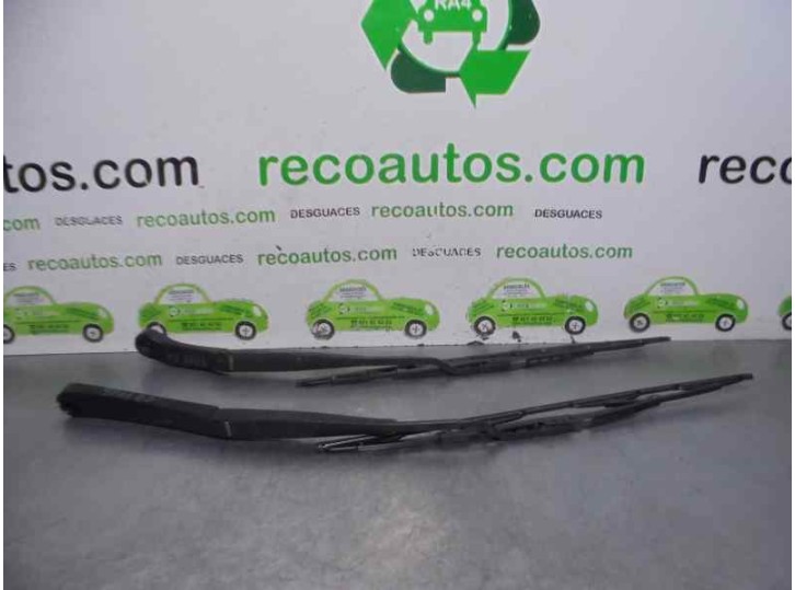 Recambio de brazo limpia delantero derecho para saab 9-3 sport hatch 1.8 cat referencia OEM IAM 