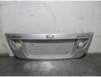 Recambio de molduras traseras para suzuki liana rh (er) 1.6 referencia OEM IAM 8394054G00  GRIS