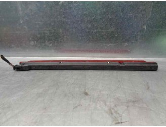 Recambio de luz central de freno para audi a6 berlina (4b2) 2.5 v6 24v tdi referencia OEM IAM 4B0945097 