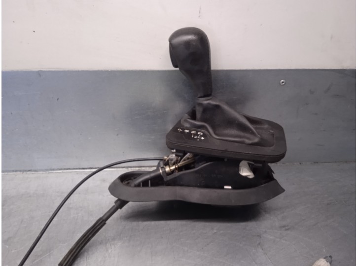 Recambio de palanca cambio para bmw serie 3 touring (e46) 320i edition advance referencia OEM IAM 7515261C 