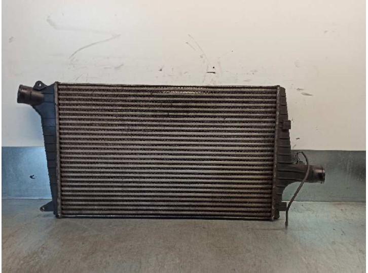 Recambio de intercooler para audi a6 berlina (4b2) 2.5 v6 24v tdi cat (aym) referencia OEM IAM 4B0145805A 155440113 LRO