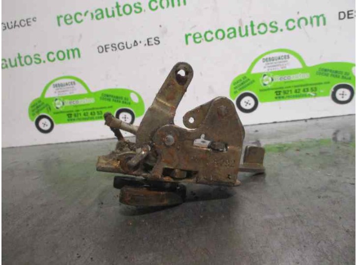 Recambio de cerradura puerta delantera derecha para iveco daily caja abierta 2.5 diesel referencia OEM IAM 2 PUERTAS