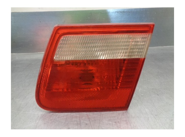 Recambio de piloto trasero derecho para bmw serie 3 touring (e46) 320i edition advance referencia OEM IAM 8374810 DE PORTON 5 PU