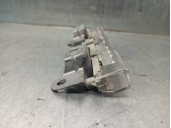 Recambio de luz central de freno para toyota auris 1.8 16v cat referencia OEM IAM 8100612011  