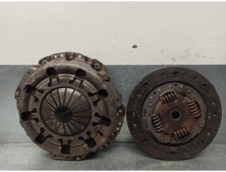 Recambio de kit embrague para ford ka (ccu) 1.3 tdci cat referencia OEM IAM 1571304 120017510 LUK