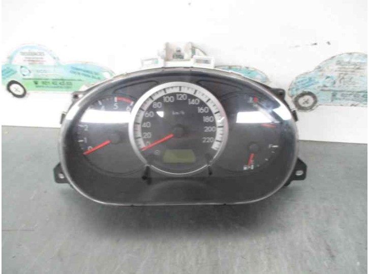 Recambio de cuadro instrumentos para mazda 5 berl. (cr) 2.0 diesel cat referencia OEM IAM C23555430  