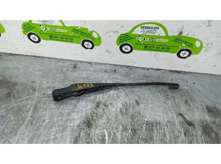 Recambio de brazo limpia trasero para mazda premacy (cp) 2.0 turbodiesel cat referencia OEM IAM 