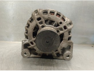 Recambio de alternador para smart forfour 1.0 cat referencia OEM IAM 231006007R F000BL04C4 BOSCH