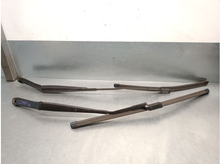 Recambio de brazo limpia delantero derecho para jeep compass (mp, m6, mv, m7) 1.3 referencia OEM IAM 52156988 