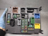 Recambio de caja reles / fusibles para peugeot 508 allure referencia OEM IAM 9664992380 S180121005G CONTINENTAL