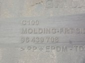 Recambio de moldura para chevrolet captiva (c100, c140) 2.0 d 4wd referencia OEM IAM 96439708 96439706 