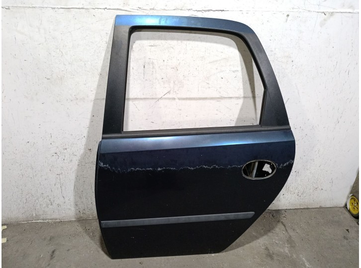 Recambio de puerta trasera izquierda para opel meriva a 1.7 16v referencia OEM IAM 124065 124065 