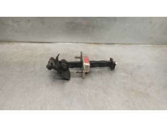 Recambio de retenedor puerta para ford transit connect (tc7) 1.8 tdci cat referencia OEM IAM 2T1AV23500  