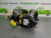 Recambio de cinturon seguridad delantero derecho para volkswagen touareg (7la) tdi r5 referencia OEM IAM 7L6857706DFKZ 5 PUERTA
