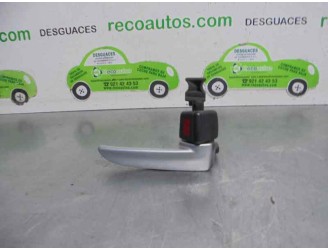 Recambio de maneta interior delantera derecha para mazda 5 berl. (cr) 2.0 diesel cat referencia OEM IAM D46158330A02  