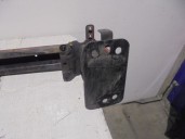 Recambio de refuerzo paragolpes delantero para ford fusion (cbk) ambiente referencia OEM IAM DE HIERRO 