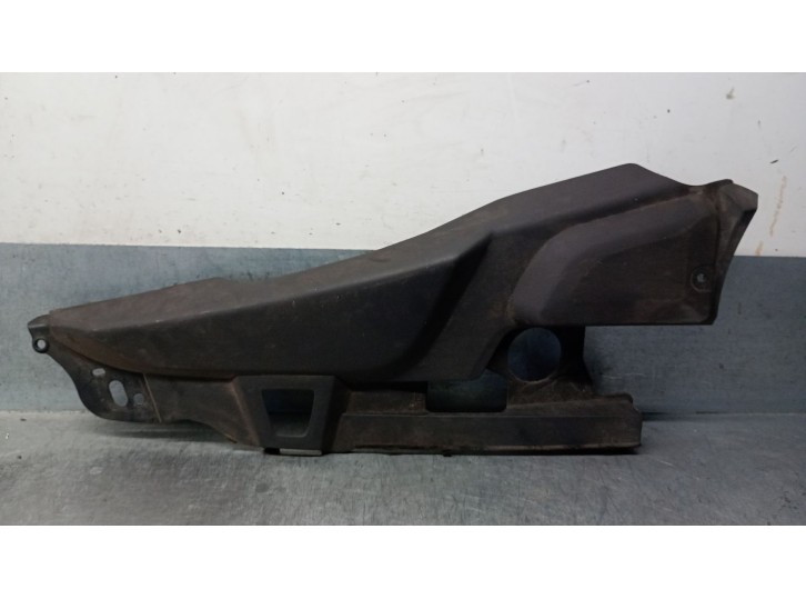 Recambio de molduras delanteras para porsche cayenne (92a) 3.0 diesel referencia OEM IAM 7P5806573F 7P5806573F 