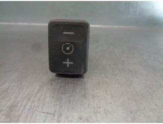 Recambio de interruptor para mg serie 800 (rs) 827 si referencia OEM IAM YUF10064  