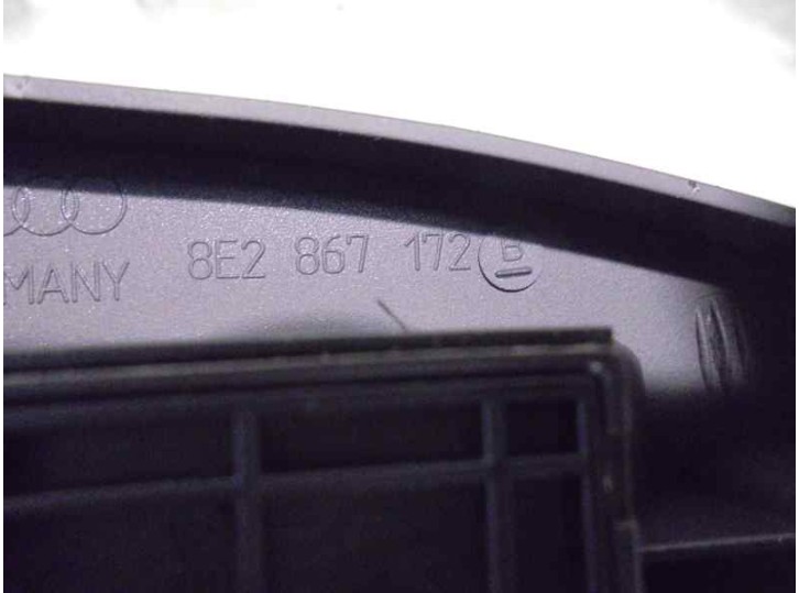 Recambio de mando elevalunas delantero derecho para audi a4 berlina (8ec) 2.0 tdi referencia OEM IAM 8E2867172B 