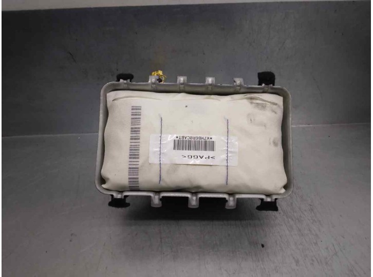 Replacement right front lateral airbag for Mitsubishi ASX (GA0W) 1.8 Di-D CAT OEM IAM reference 7030A235 