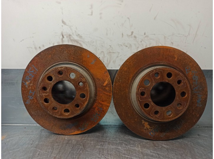 Recambio de disco freno trasero para fiat 500 x (334) 1.6 16v cat referencia OEM IAM 51964082 
