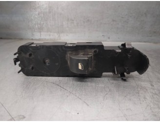Recambio de mando elevalunas delantero derecho para peugeot 508 allure referencia OEM IAM 96661102XT  